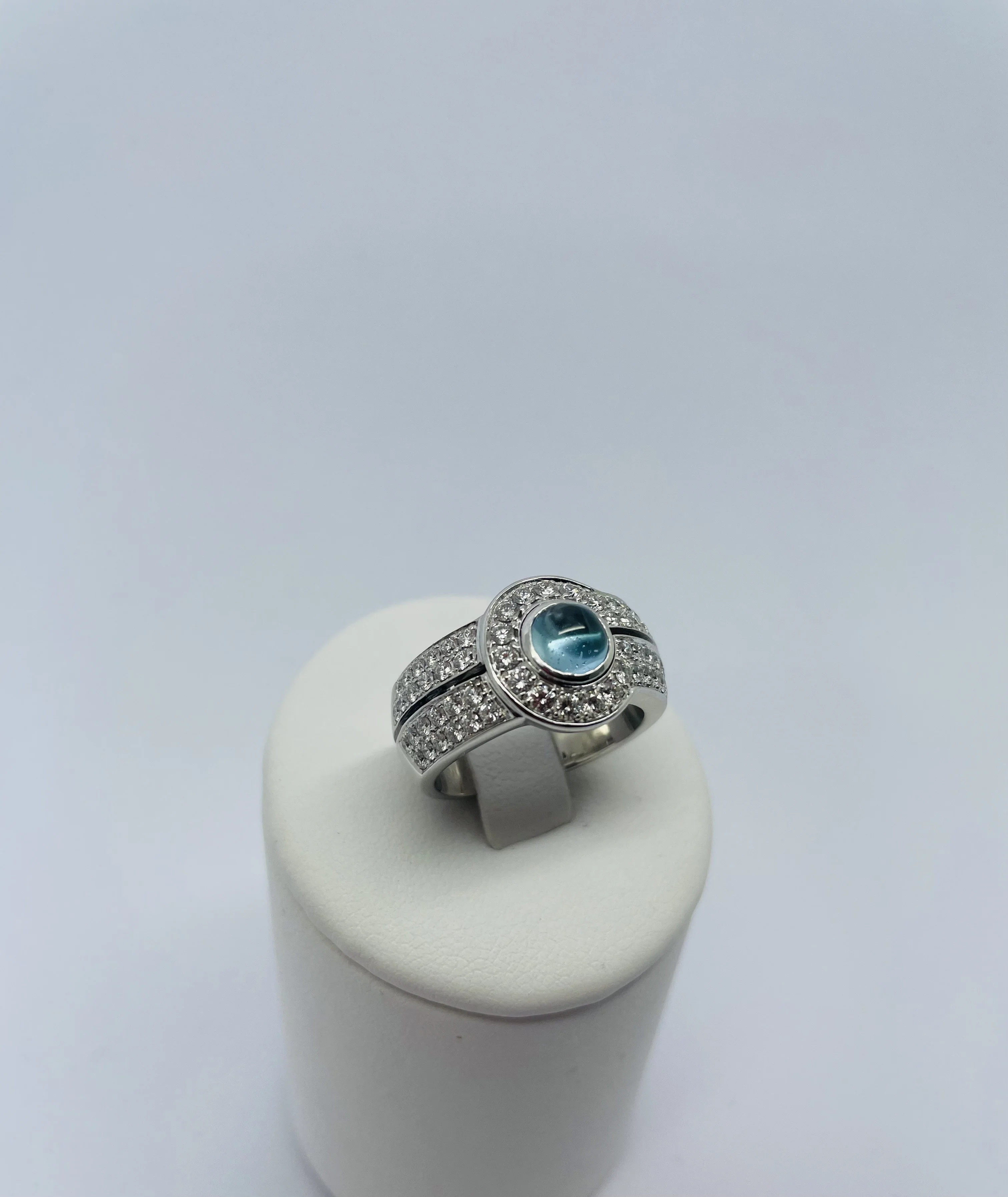 Miniature 4