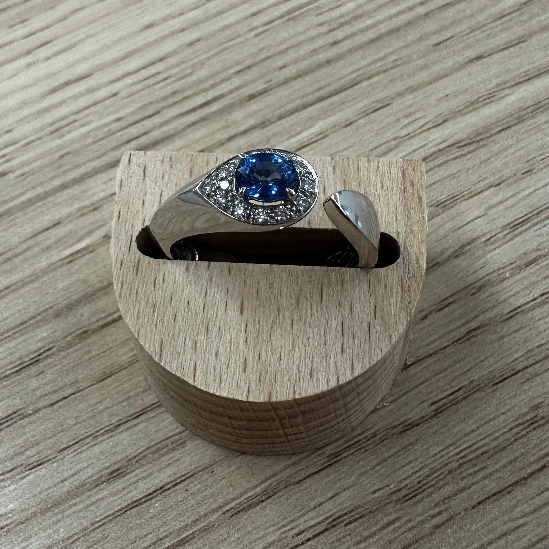 Miniature 4
