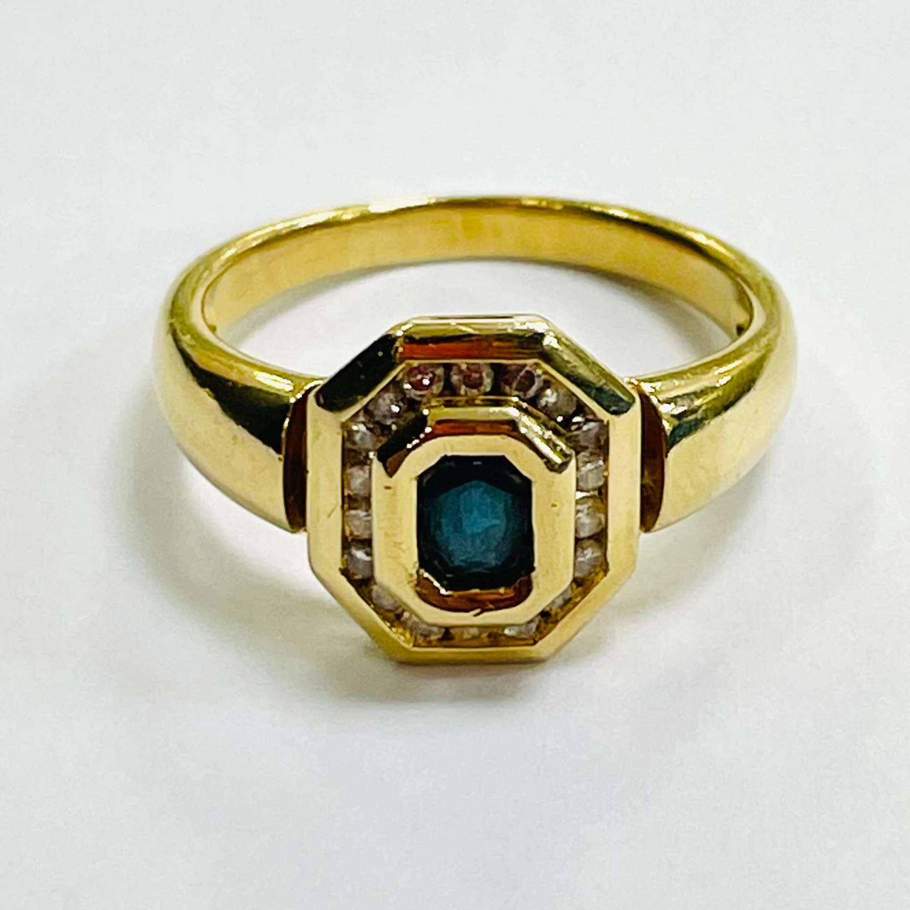 Miniature 4